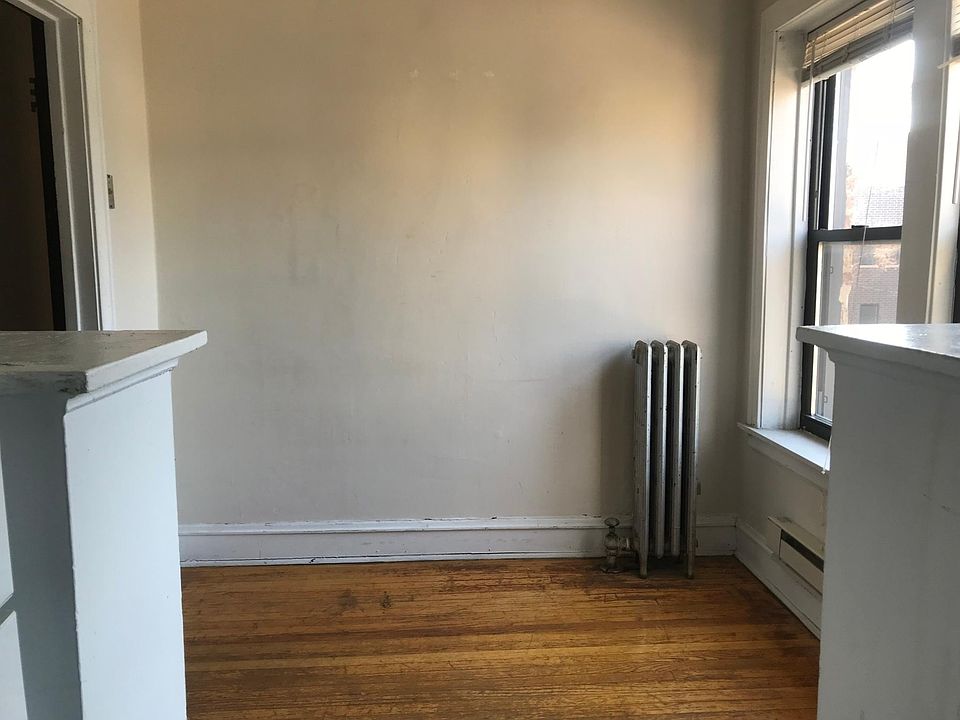 Extra Space 