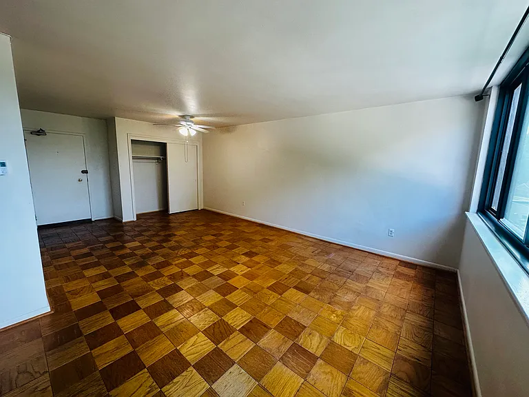 4401 Cherry Hill Rd #25 — Photo 14