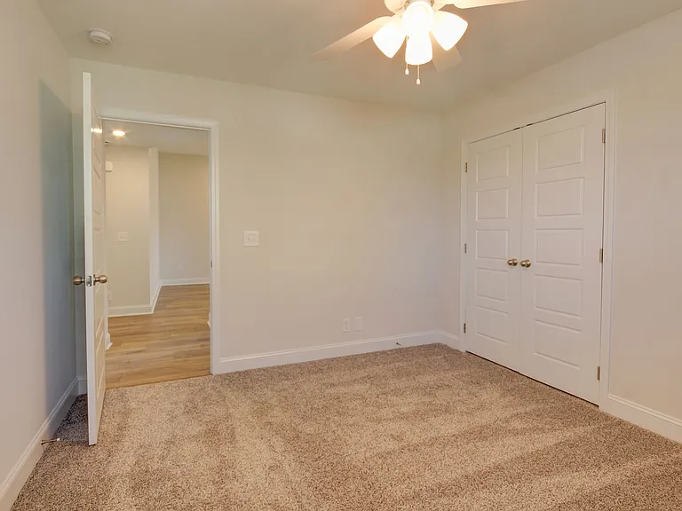 196 Donegal Dr — Photo 22