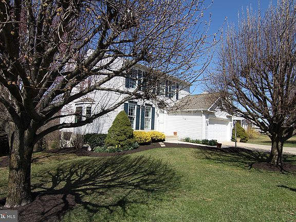 3rd image of 3312 Pouska Rd
