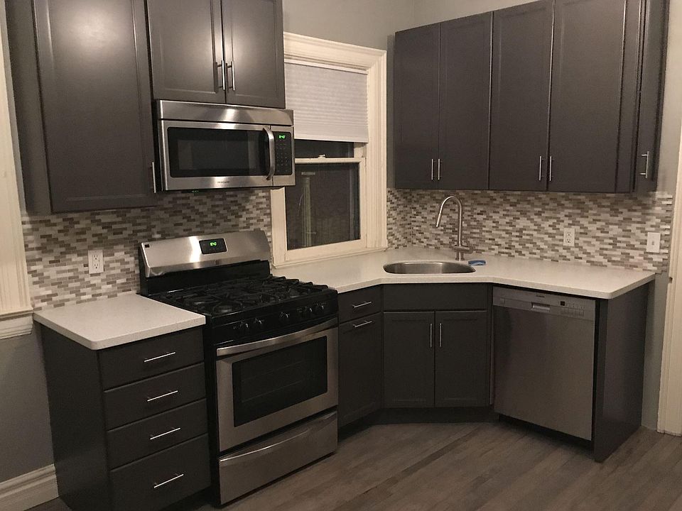 Kitchen with Stainless Appliances, including dishwasher
