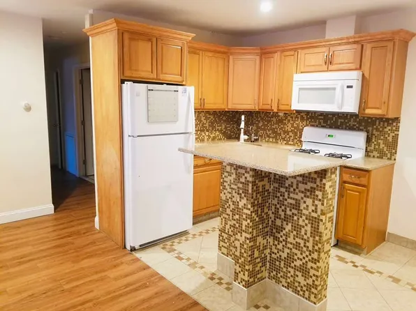 6353 Calvert St #1, Philadelphia, PA 19149