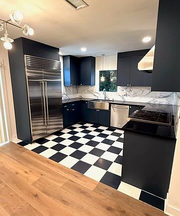5th image of 2658 Bonita Ave