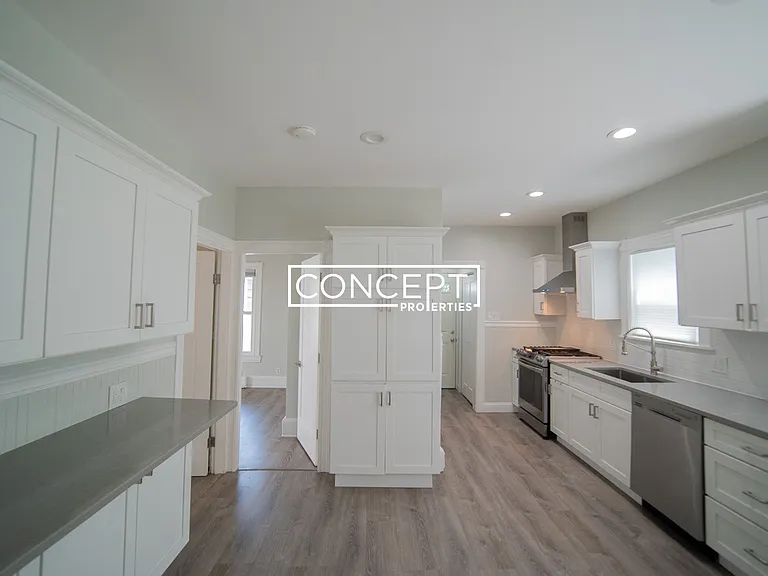 14 Richardson St #1 — Photo 12