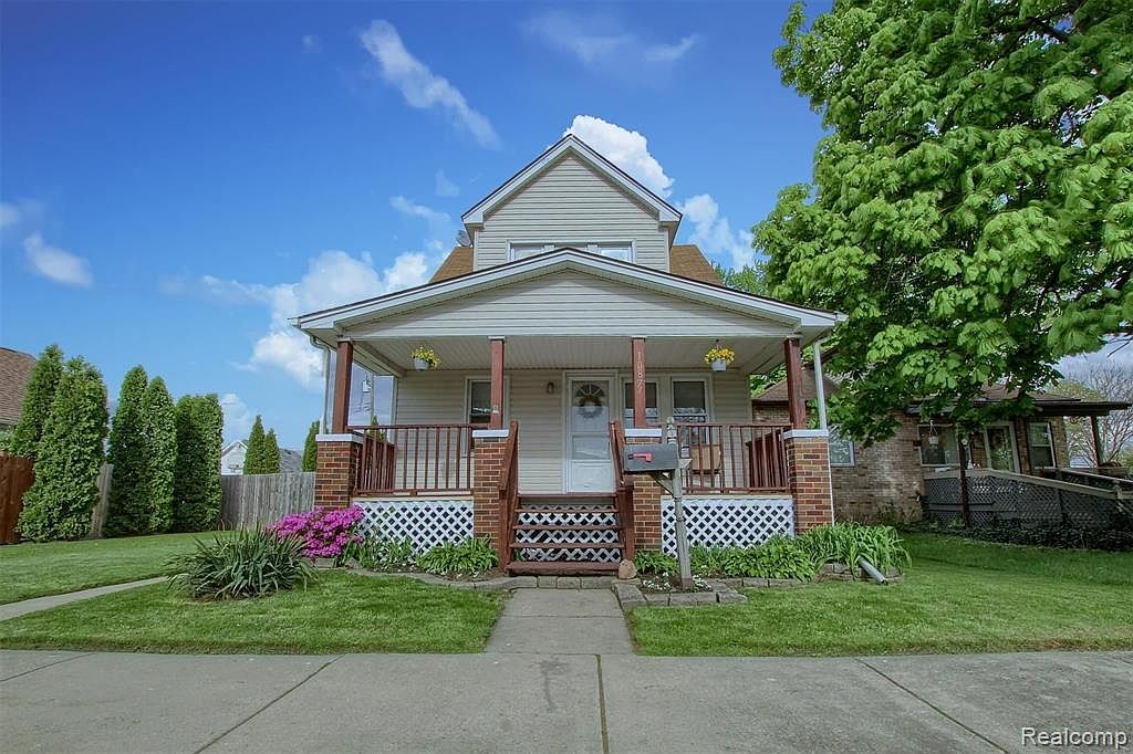 1087 5th St, Wyandotte, MI 48192 Zillow