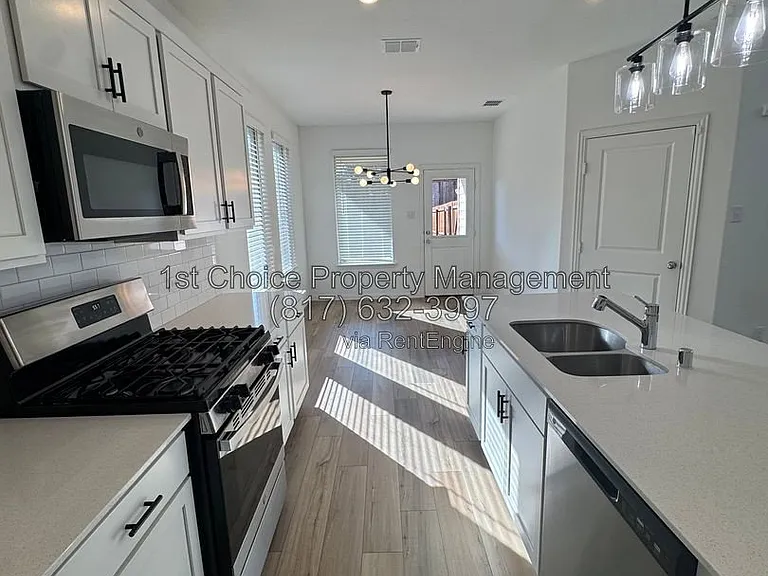 10021 Elkhorn Dr — Photo 22