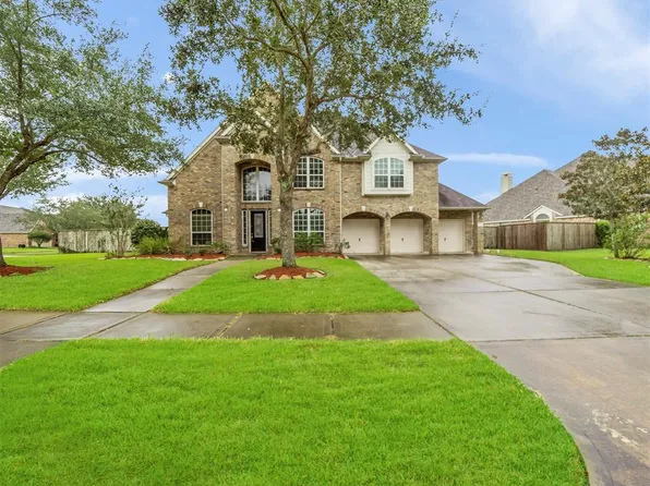 5302 Southchase Ln, League City, TX 77573