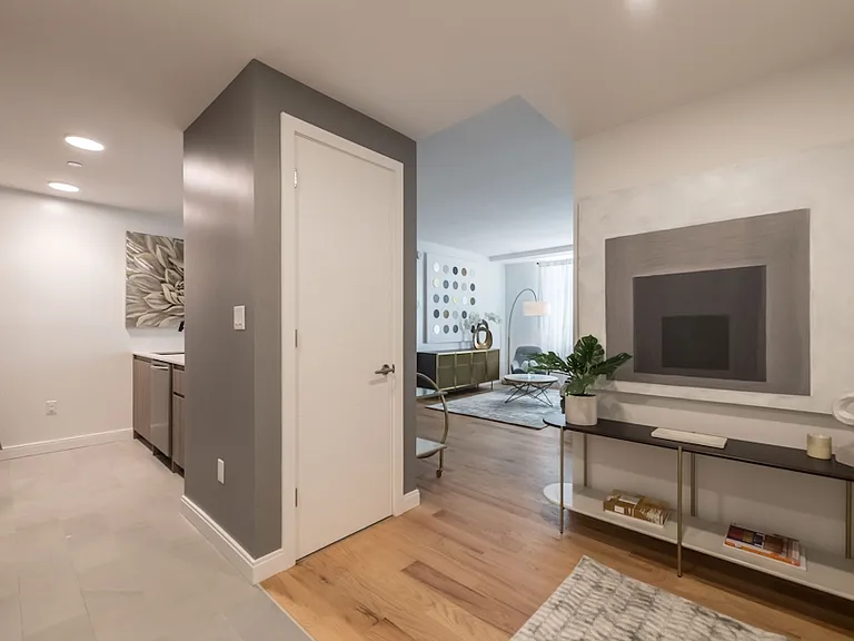 1277 E 14th St #407B — Photo 37
