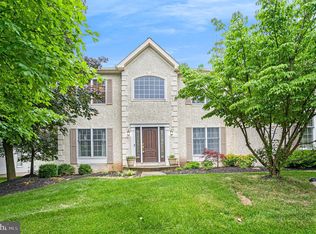 104 Spyglass Dr, Blue Bell, PA 19422