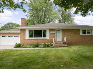 1684 Hendrick Rd, Muskegon, MI 49441