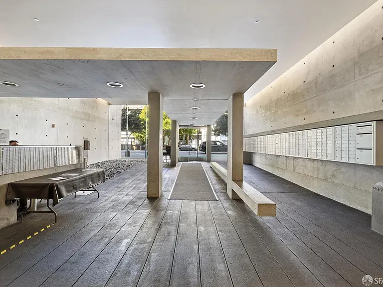 855 Folsom St #L-112 — Photo 36