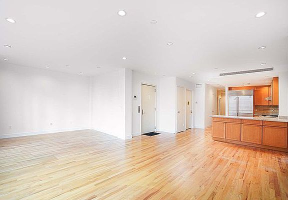 4th image of 202 Bowery Secflr