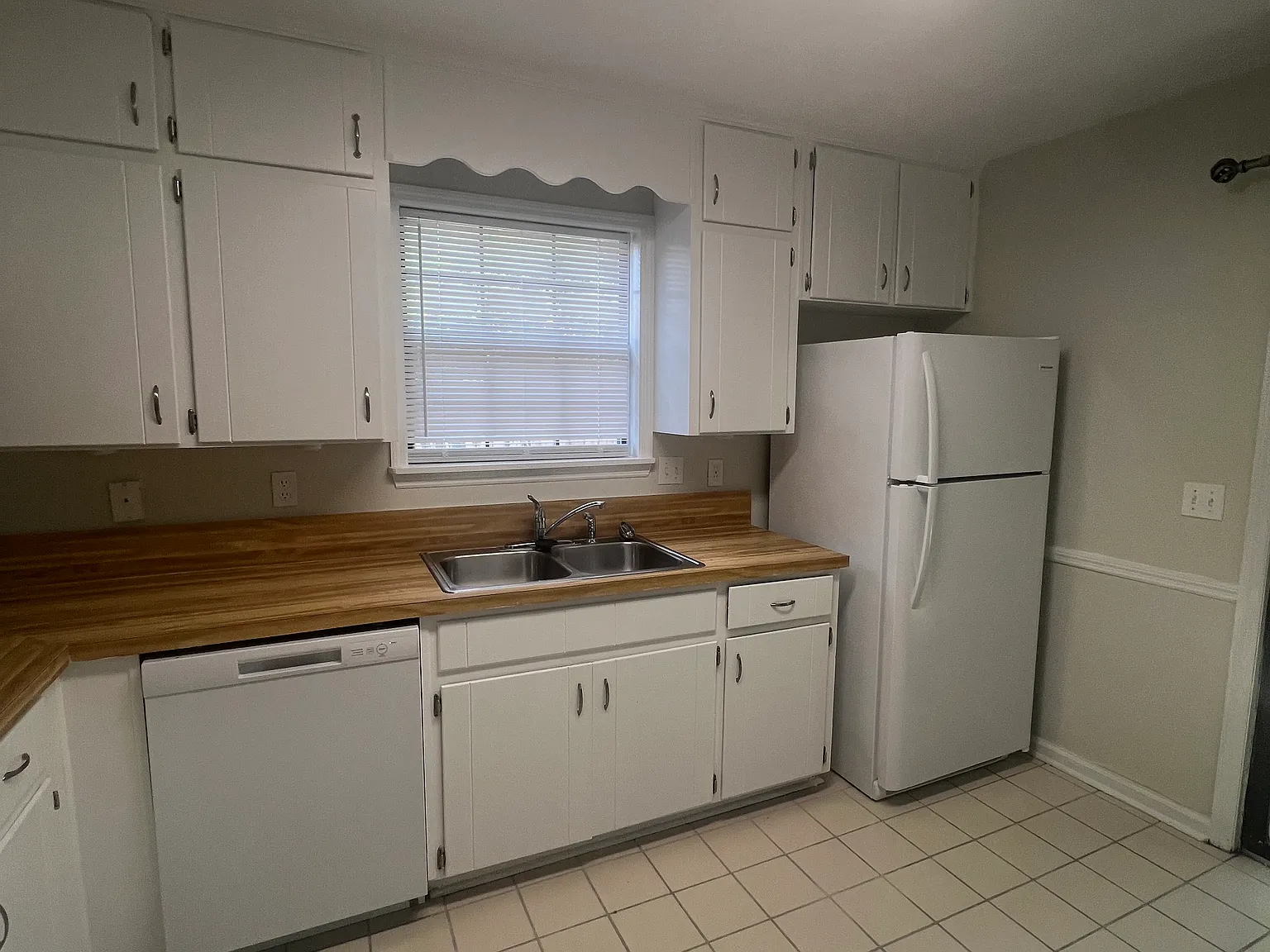 2 bed, $1,495 — Photo 2