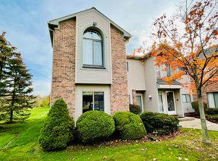 42670 Lilley Pointe Dr, Canton, MI 48187