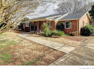 5500 Barnsdale Ln, Mint Hill, NC 28227