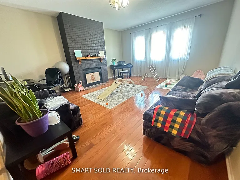 117 Westhampton Dr — Photo 7