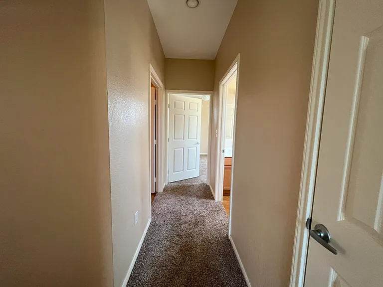 5030 Marietta Ln — Photo 8