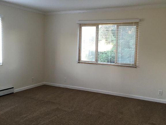 3rd image of 532 Bancroft Ave APT 102