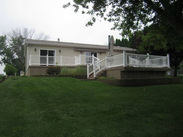 2nd image of 5263 Red Oak St