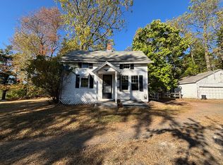 344 Ballfall Rd, Middletown, CT 06457