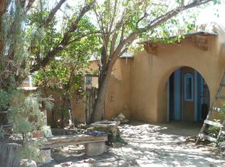 1607 Griegos Rd NW, Albuquerque, NM 87107