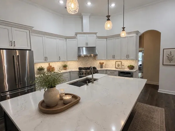 215 PARKSIDE Drive, St. Augustine, FL 32095