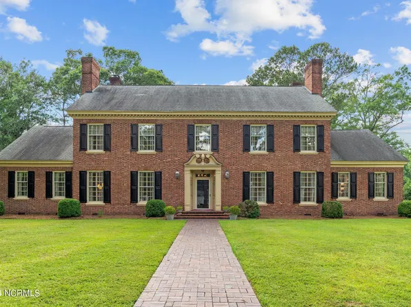 1906 Cambridge Drive, Kinston, NC 28504