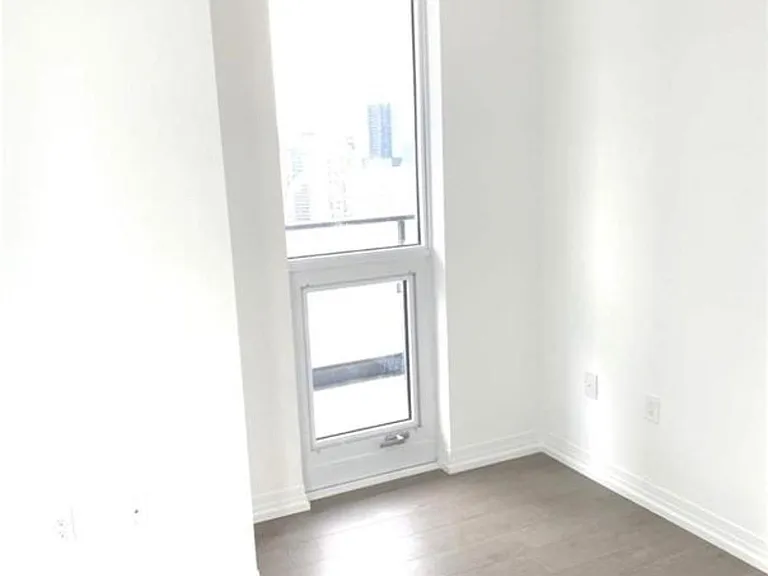 251 Jarvis St #3805 — Photo 9