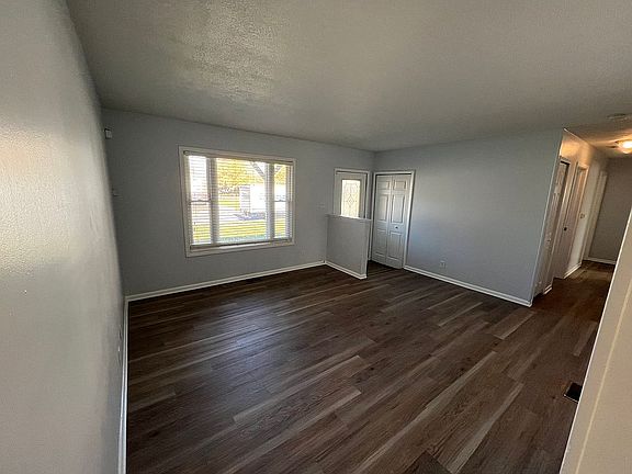 3rd image of 11103 E Sedlak Ln