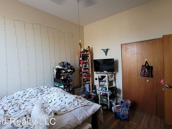 5th image of 556 W 37th St #11400574
