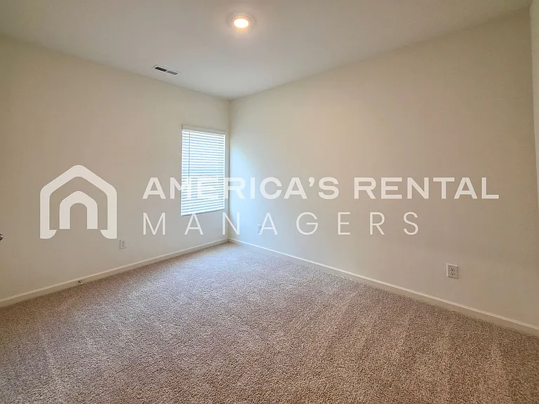 336 Ashland Dr — Photo 34