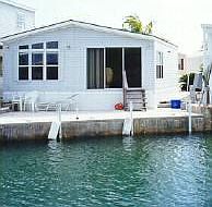 1st image of 592 Summer Pl