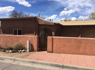809 Cleveland St, Santa Fe, NM 87501