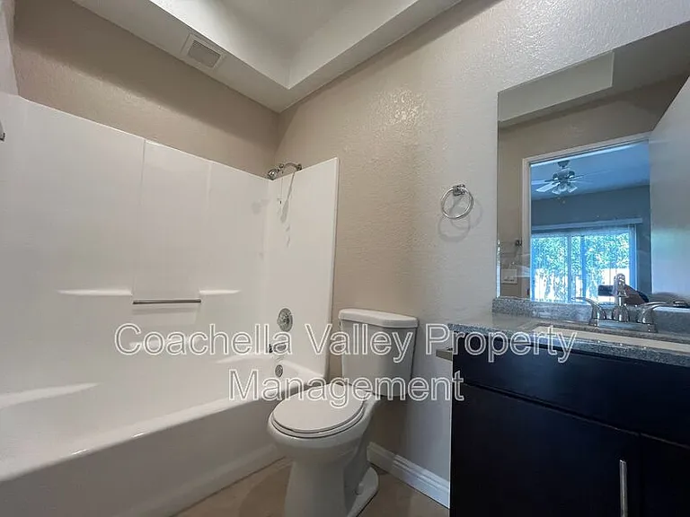 32205 Cielo Vista Rd #B — Photo 27