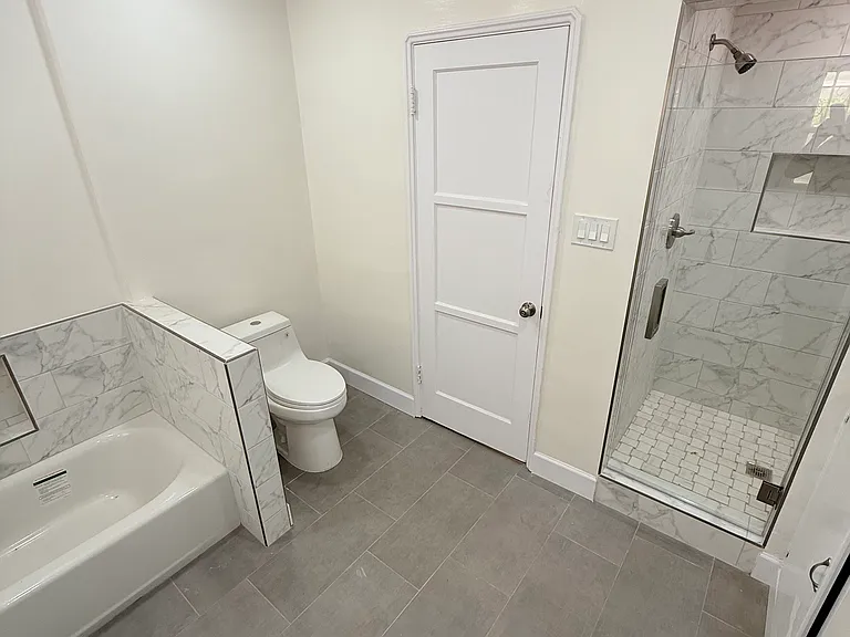 1911 S Corning St — Photo 11