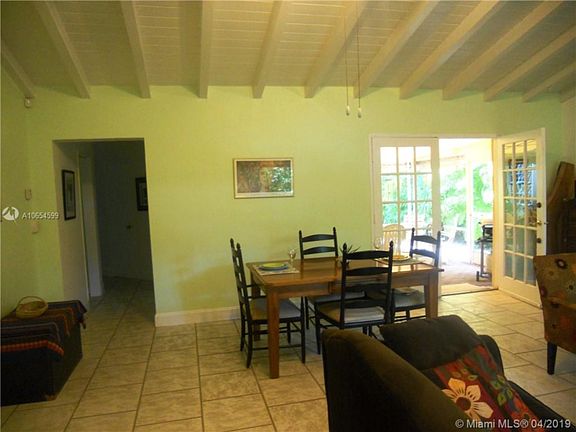 4th image of 727 Tibidabo Ave