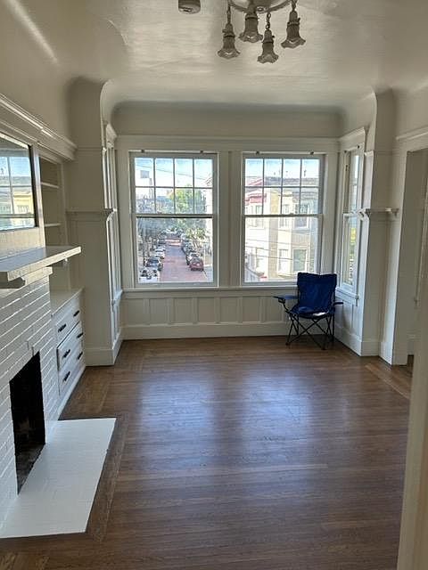 2nd image of 165 Duboce Ave APT 301