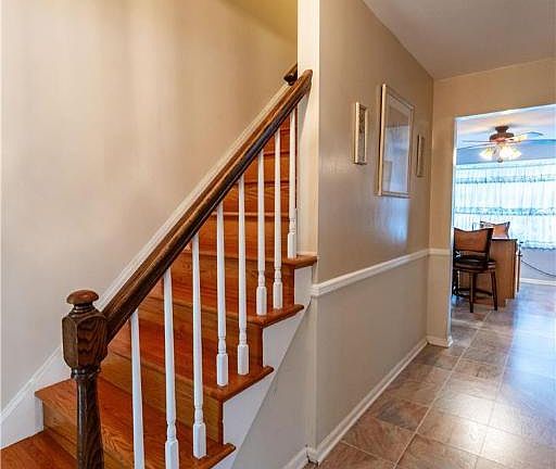 4th image of 369 Wedgewood Dr