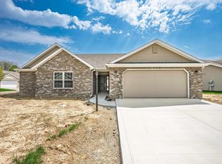 2805 W Preserve Ln, Muncie, IN