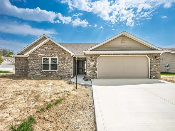 2805 W Preserve Ln, Muncie, IN 47304