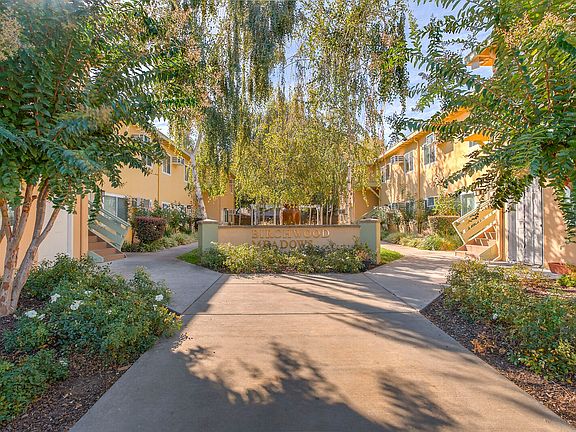 2nd image of 2733 San Jose Way #3