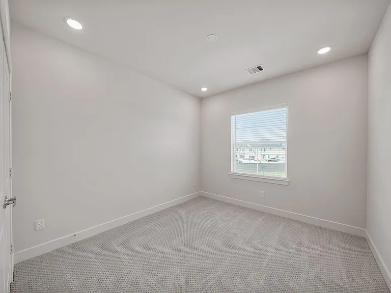 1518 Colonial Gorge Dr — Photo 28