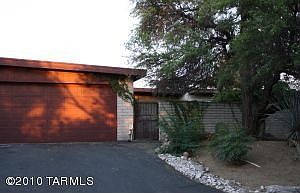 1st image of 8117 N Gibraltar Dr