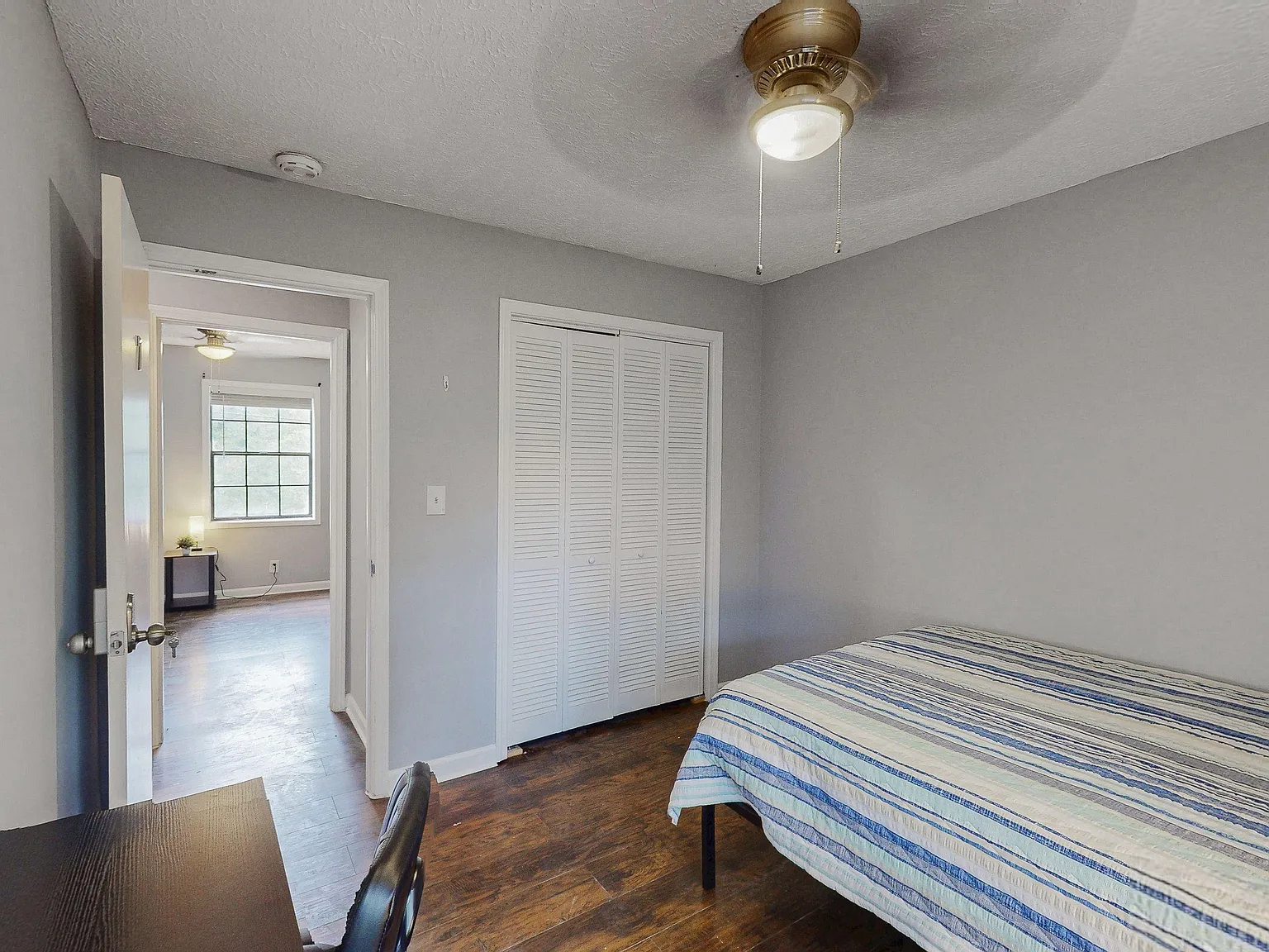 4 bed, 3.0 bath, 2700 sqft, $854 — Photo 2
