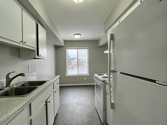 3rd image of 11331 Old Goddard Rd APT 8