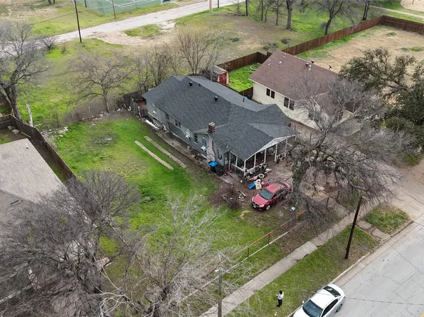 740 Samuels Ave, Fort Worth, TX 76102