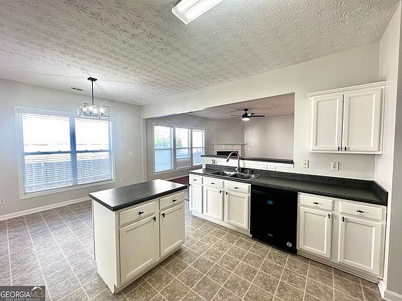 5th image of 808 Inkberry Rd