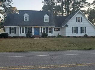 197 Shawcroft Rd, Fayetteville, NC 28311