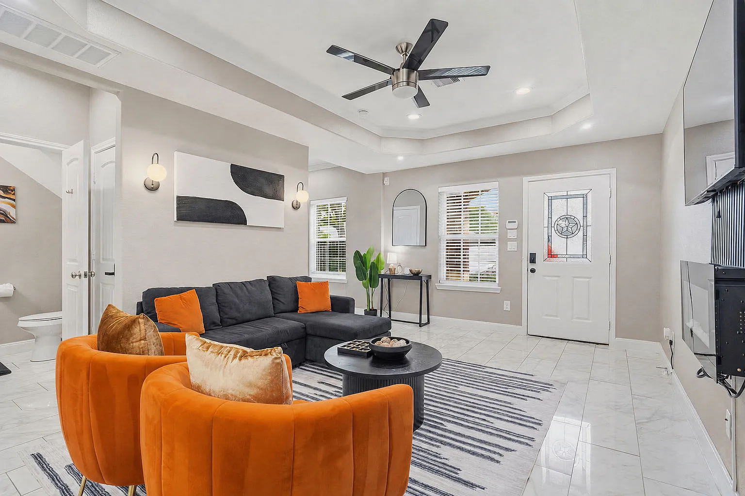 3 bed, $6,500 — Photo 4