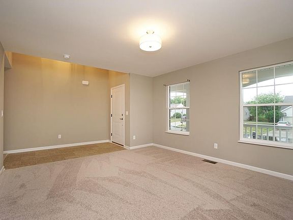 5th image of 850 Greengate Dr